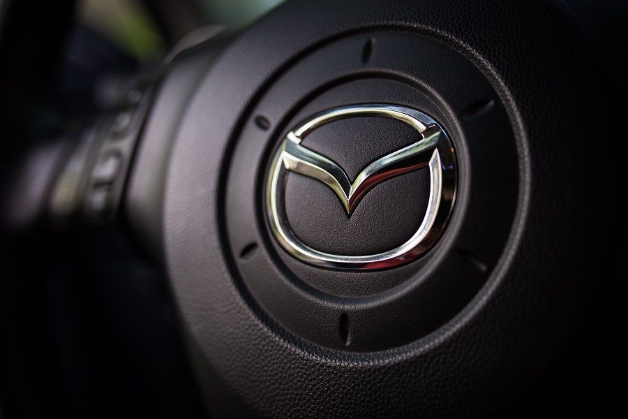 Noleggio a lungo termine Mazda 2 Hybrid interni