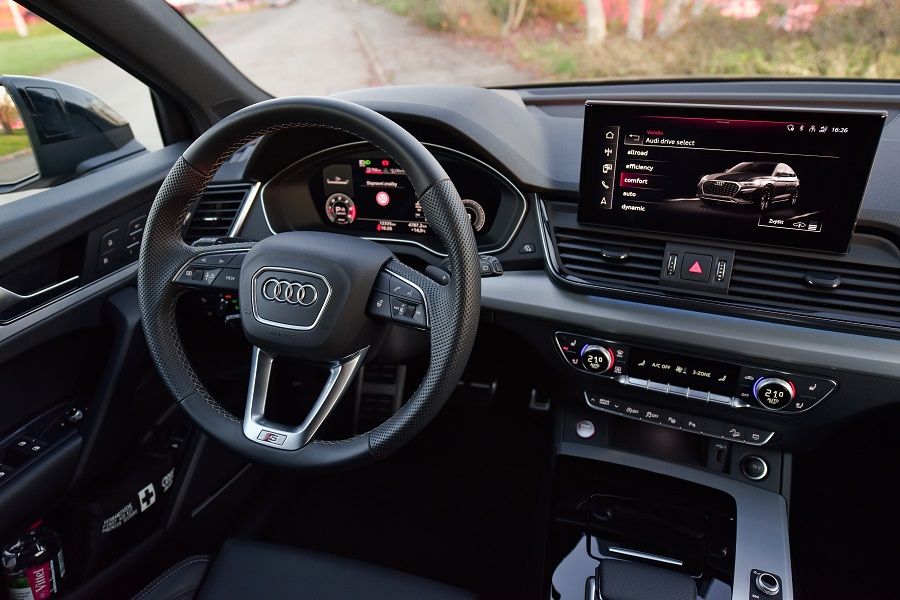 Noleggio a lungo termine Audi Q5 Sportback interni