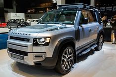 Land Rover noleggio a lungo termine caratteristiche