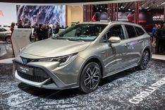 Toyota noleggio a lungo termine caratteristiche
