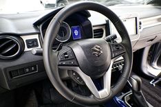 Noleggio a lungo termine Suzuki Ignis interni